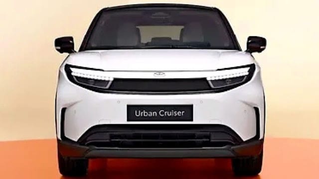 Toyota Urban Cruiser EV India Launch - Price, Range aur Sach Kya Hai?